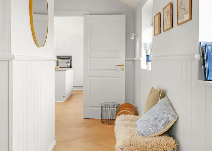 Uniquely Located Wooden By The Sea - Sj1 Vakantiehuis