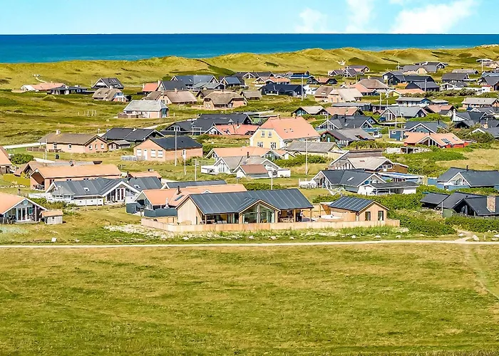 Uniquely Located Wooden By The Sea - Sj1 Vakantiehuis *